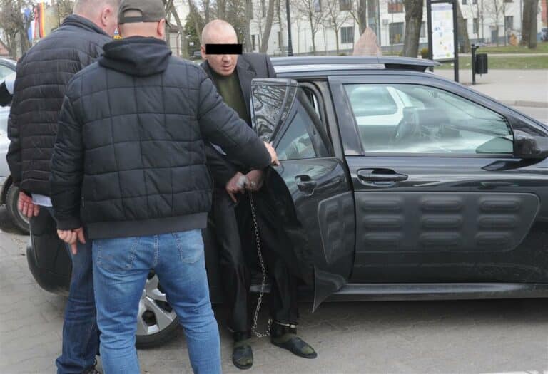 41-latek mieszkał od urodzenia na utrzymaniu matki. Zapłaciła za to najwyższą cenę