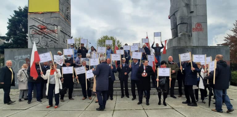 Wojew&oacute;dzkie obchody Święta Narodowego 3 Maja oraz milczący Marsz Pamięci ku czci ukraińskich dzieci