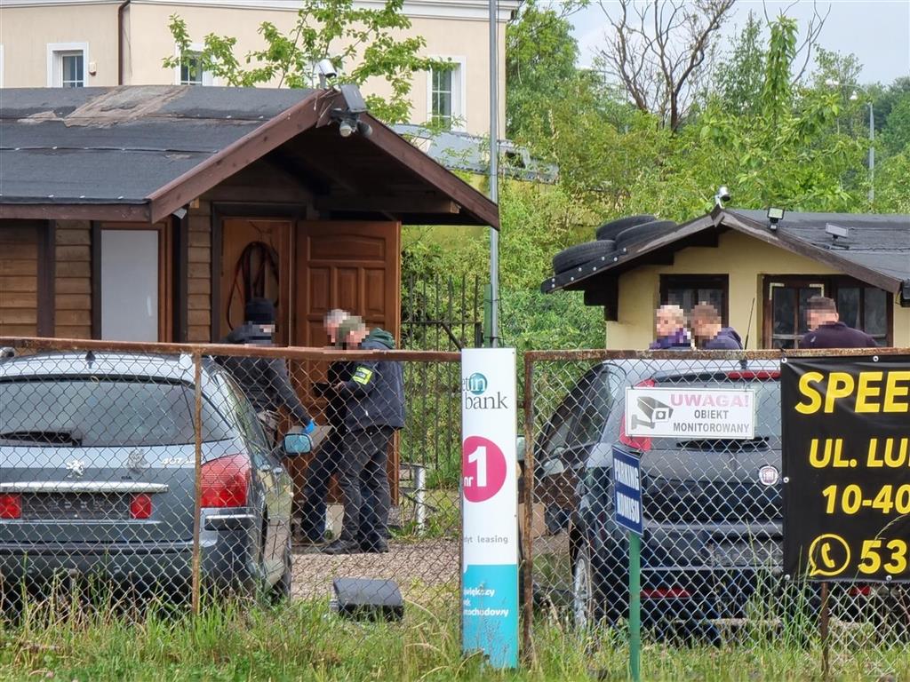 Wiadomo kto zginął w autokomisie. "Kajtek" i "Paragon" siedzieli martwi w fotelach zabójstwo Olsztyn, Wiadomości