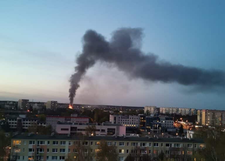 Co się stało? Nad Olsztynem czarna, groźnie wyglądająca chmura