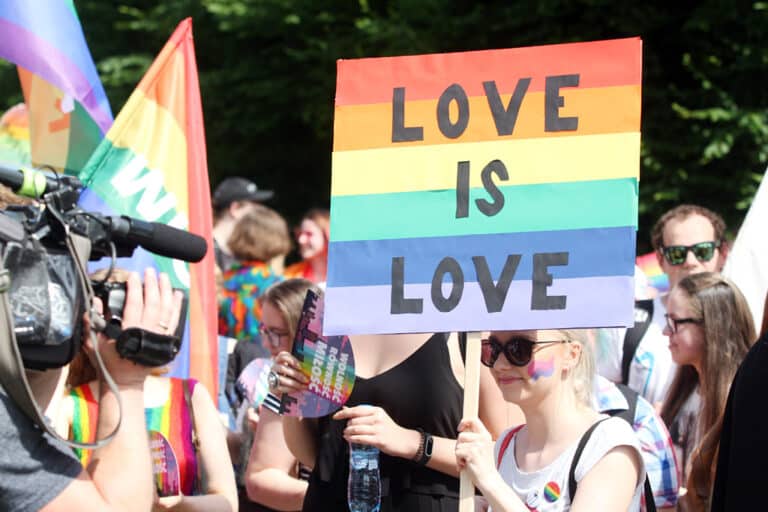 Olsztyńskie liceum nagrodzone w Rankingu Szk&oacute;ł LGBTQ+ 2022