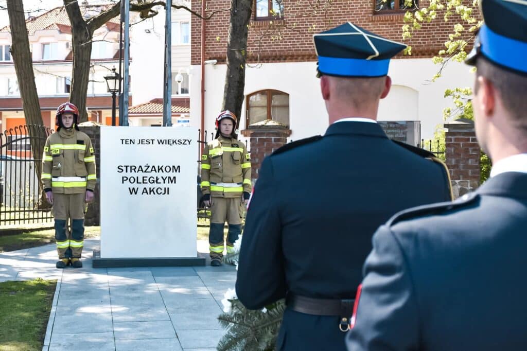 W Olsztynie obchodzono jubileusz 30-lecia Państwowej Straży Pożarnej