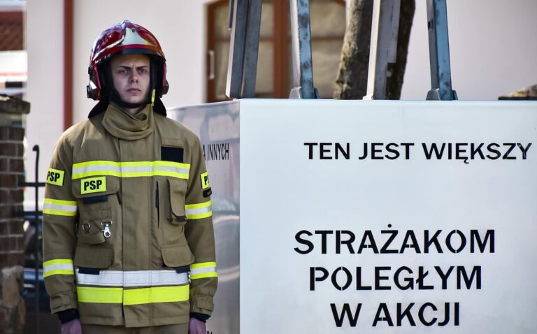 W Olsztynie obchodzono jubileusz 30-lecia Państwowej Straży Pożarnej