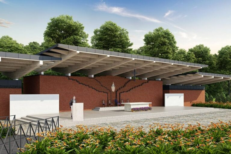 Pod Olsztynem rozpoczęła się budowa ołtarza. Będą się przy nim modlić tysiące ludzi