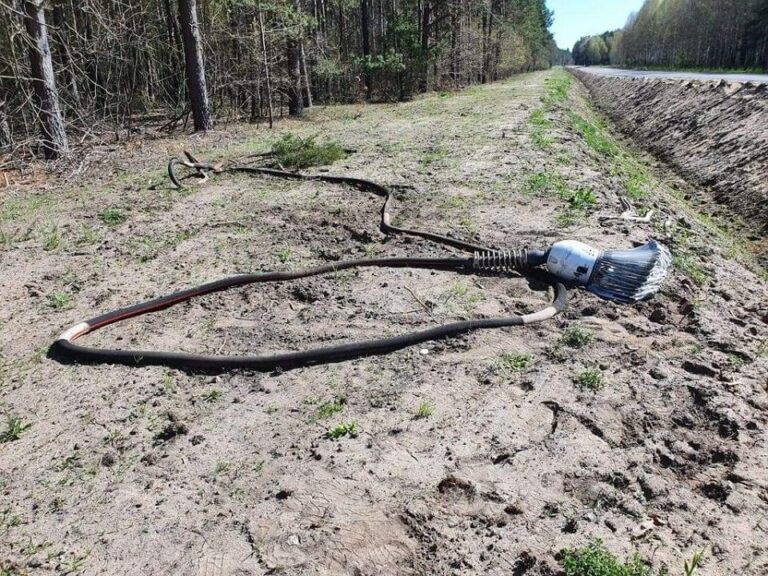 Na Mazurach z nieba spadły elementy samolotu tankującego NATO-wskie myśliwce