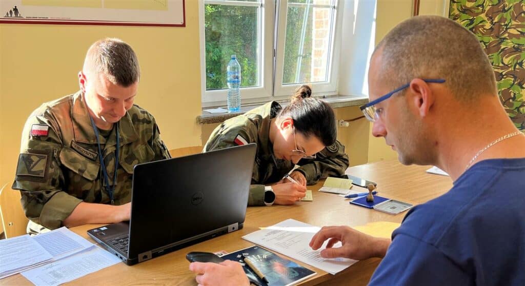 Nowi ochotnicy w szeregach 4 Warmińsko- Mazurskiej Brygady Obrony Terytorialnej wojsko Wiadomości