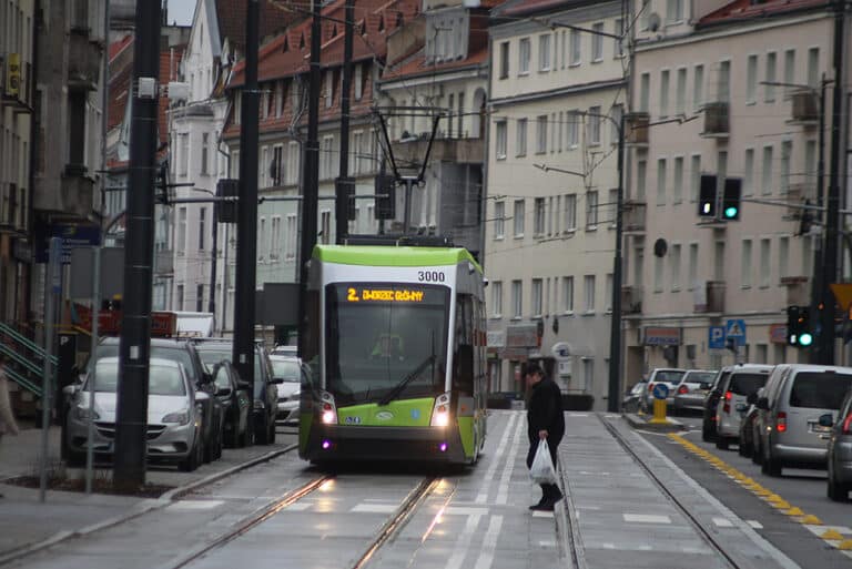 Chaos wśr&oacute;d pasażer&oacute;w tramwaj&oacute;w. System sterowania ruchem ma awarię?