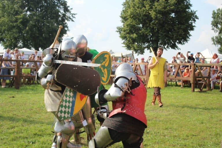 Pod Grunwald ściągają już miłośnicy średniowiecza