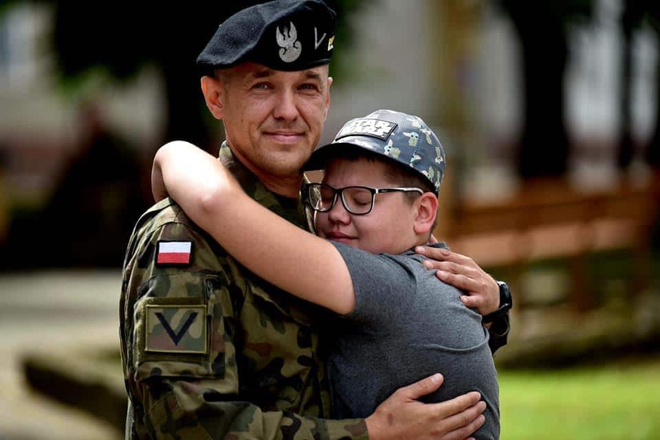 Jeden obraz wart jest więcej niż tysiąc słów. Polscy żołnierze wrócili do domu wojsko Braniewo, Wiadomości
