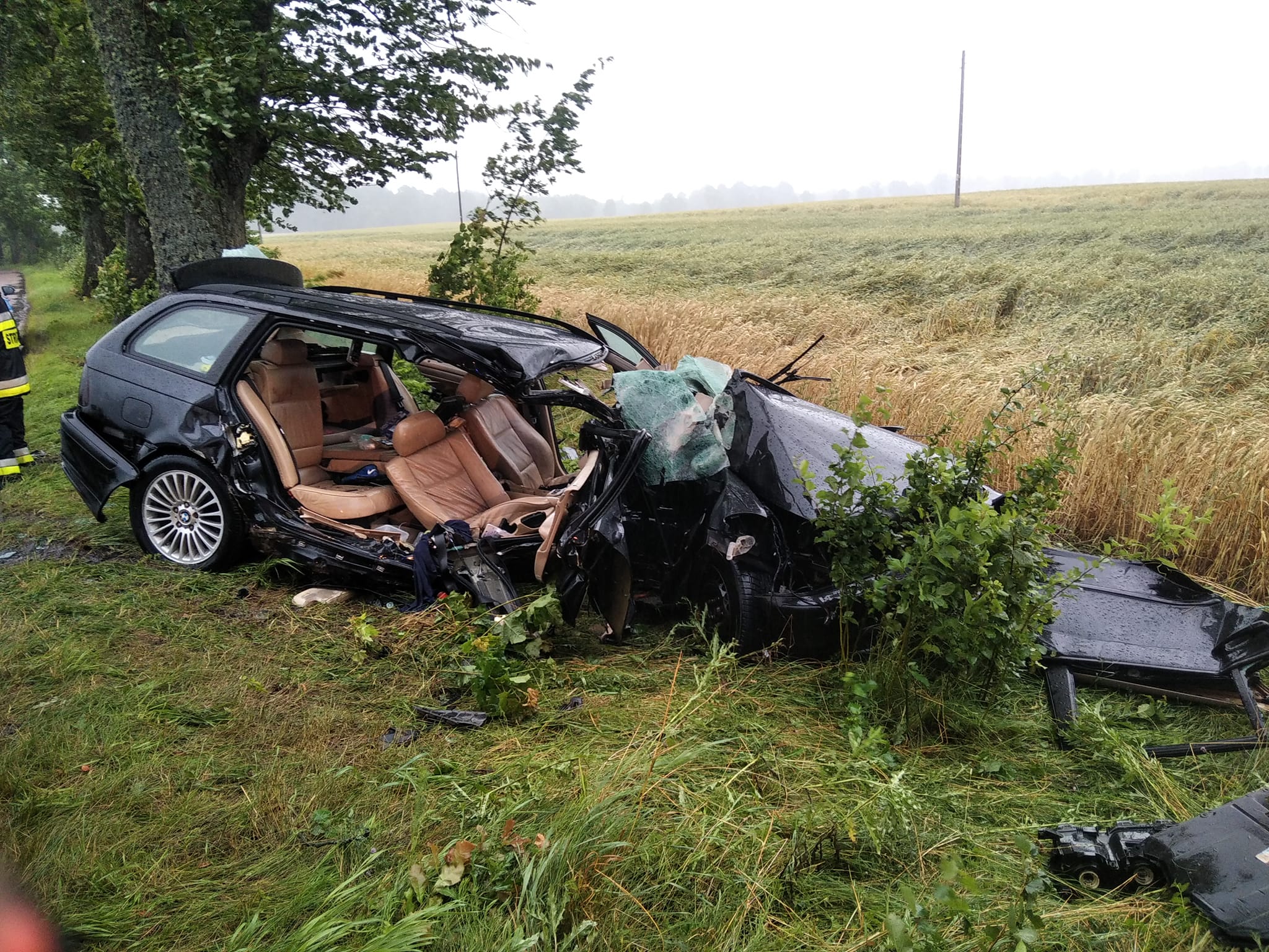 25-letni kierujący BMW trafił do szpitala wypadek Ostróda, Wiadomości