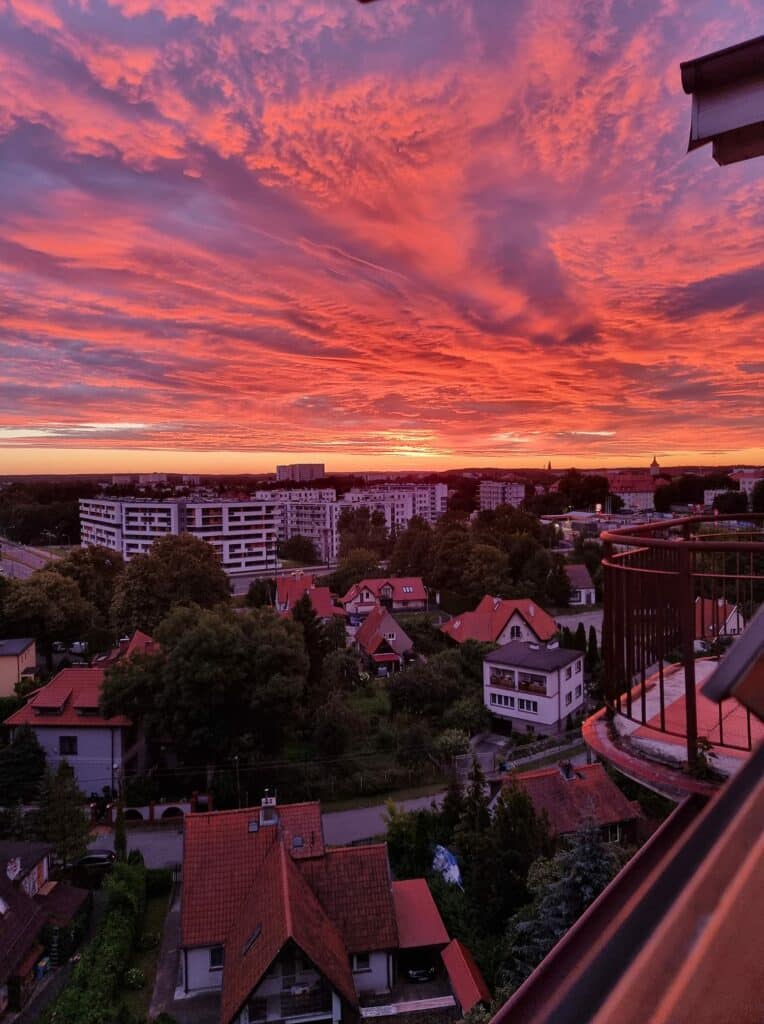 Zdjęcia z Olsztyna zapierają dech. Boski zachód słońca?