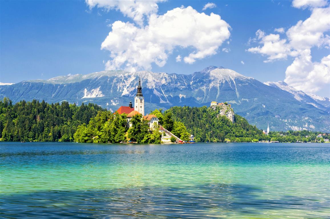 TOP 3 urokliwych miejsc na wakacje na Bałkanach Gołdap, taras