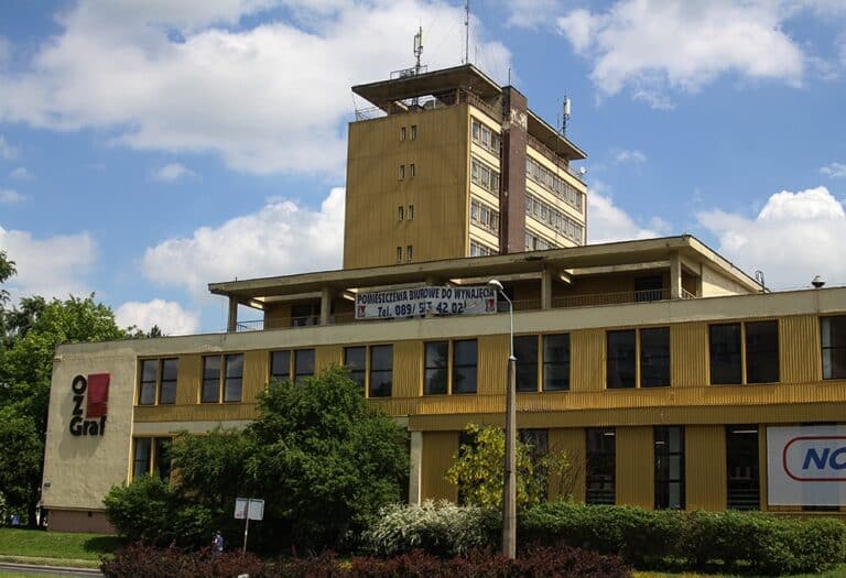 Gigantyczna inwestycja. Zakład OZGraf w Olsztynie z nową maszyną