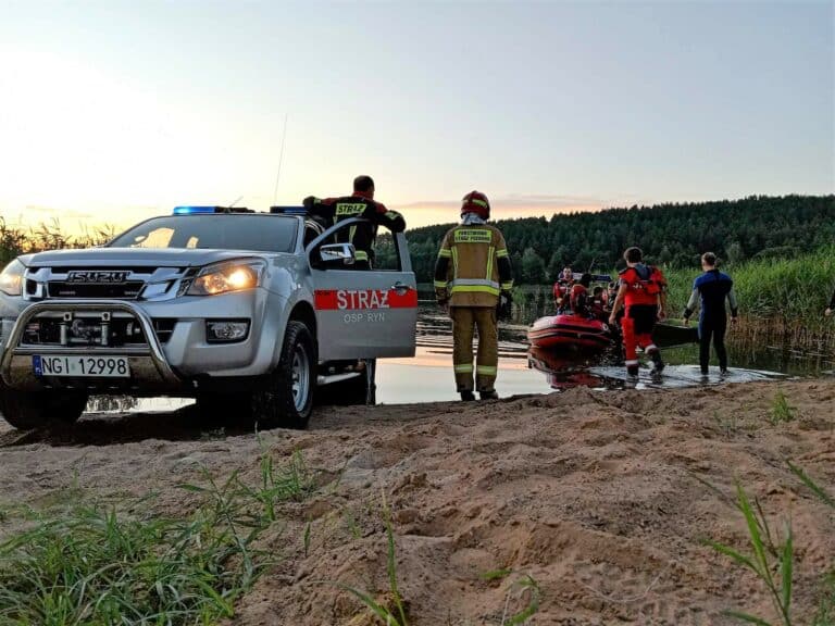 Policjanci wyjaśniają okoliczności utonięcia 65-latka