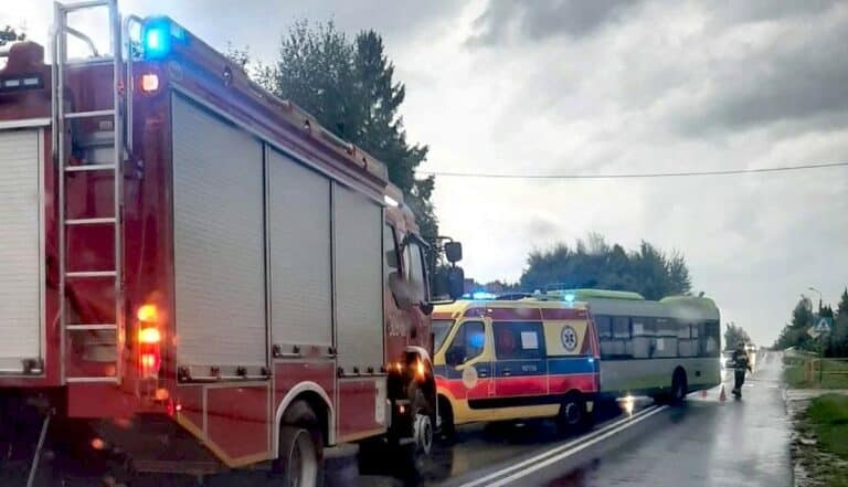 Autobus miejski potracił rowerzystę