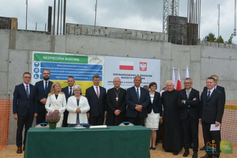 Kolejny etap budowy centrum szermierki w Olsztynie