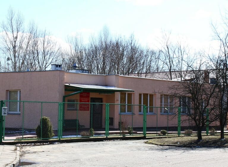 Tajemniczy zgon na izbie wytrzeźwień w Olsztynie