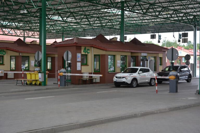 Kolumbijczyk chciał przejechać przejście graniczne bo myślał, że jest na autostradzie