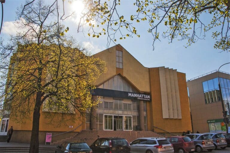 Pułapka bez wyjścia w domu handlowym Manhattan. Wpadła w nią 40-letnia mieszkanka Olsztyna