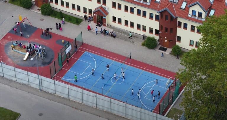 Strzeżony Ośrodek dla Cudzoziemców w Kętrzynie przez 15 lat przyjął 4 tys. osób