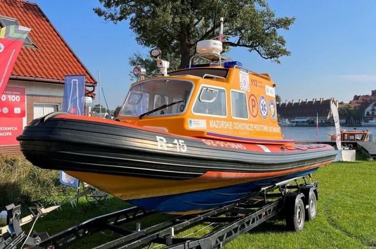 Koniec sezonu karetek wodnych na Wielkich Jeziorach Mazurskich