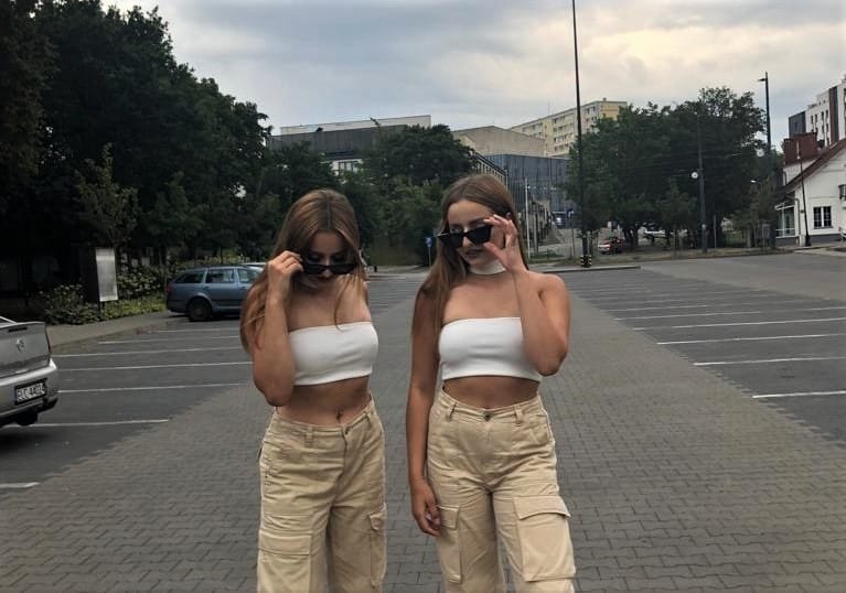 "Twins Party" rusza z epickimi imprezami dla młodzieży w Olsztynie. Znane bliźniaczki ambasadorkami rozrywka Olsztyn, Wiadomości, zShowcase