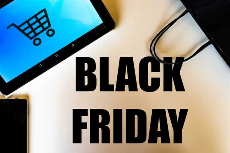 Najlepsze oferty dla miłośników czytania na Black Friday – sprawdź już dziś!