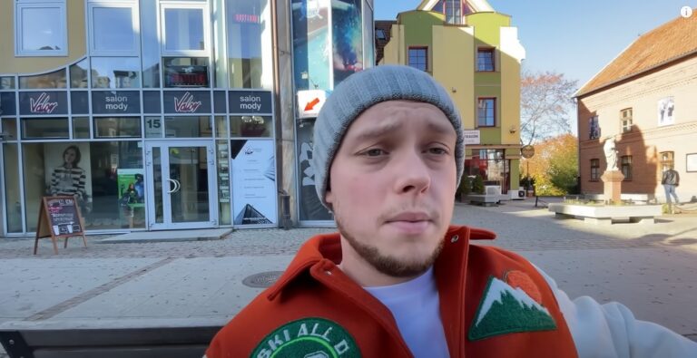 Najgorszy &bdquo;chińczyk&rdquo; w Olsztynie? Popularny Youtuber testował jedzenie z Pyszne.pl