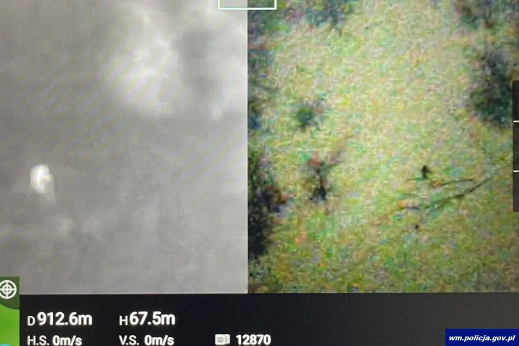 Policjanci i mieszkańcy szukali zaginionej w lesie 80-latki, namierzył ją dron zaginięcie Pisz, Wiadomości