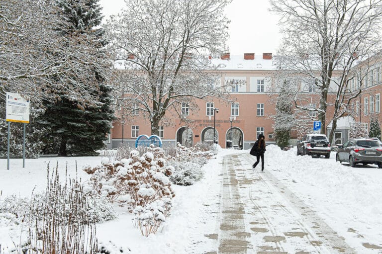 Informacja prasowa awans UWM w światowym rankingu