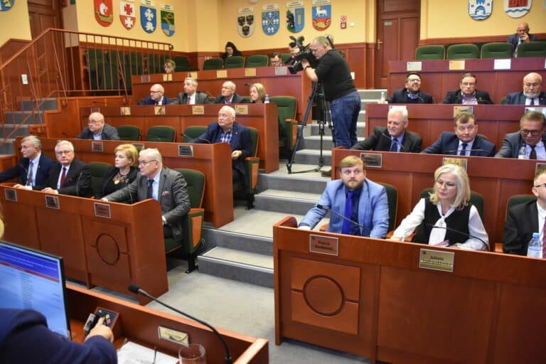 Sejmik przyjął budżet regionu na 2023 rok