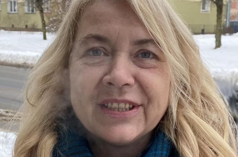 PILNE ! Policjanci z Barczewa poszukują 58-letniej kobiety