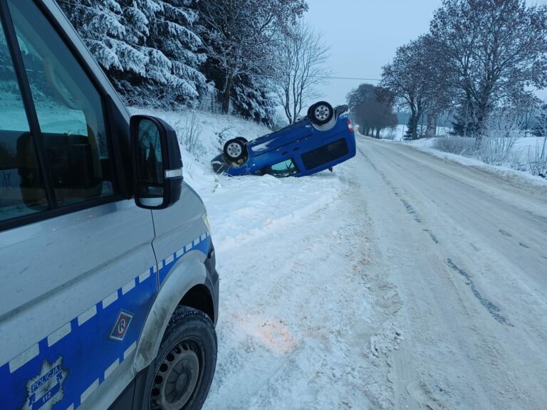 Dziś rano doszło do kolizji na ul. Olsztyńskiej w Jonkowie. IMGW ostrzega przed marznącymi opadami