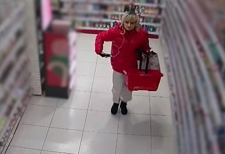 Zła kobieta z Dobrego miasta poszukiwana przez policję. Niezły miała tupet?