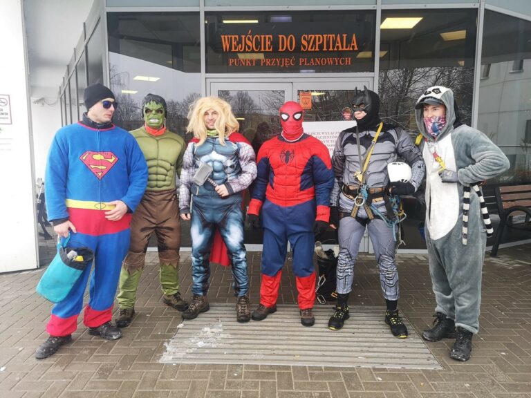 &bdquo;Alpiniści dla WOŚP&rdquo; w odwiedzinach u pacjent&oacute;w Szpitala Dziecięcego