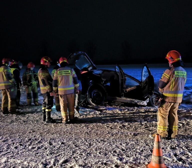 Utrudnione warunki jazdy na drogach wschodniej części regionu