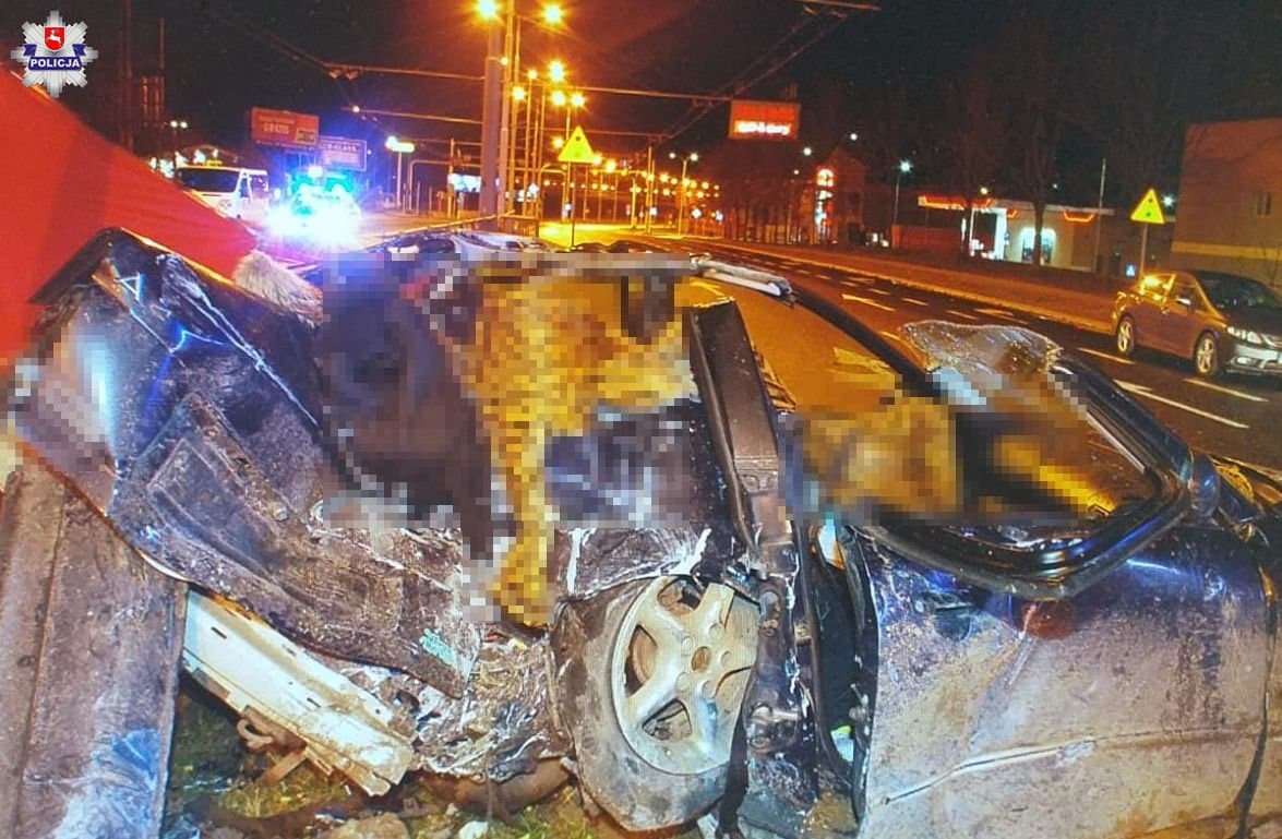 Troje nastolatków zginęło w nocy w wypadku wypadek Wiadomości, Olsztyn, TOP, Wideo, zPAP