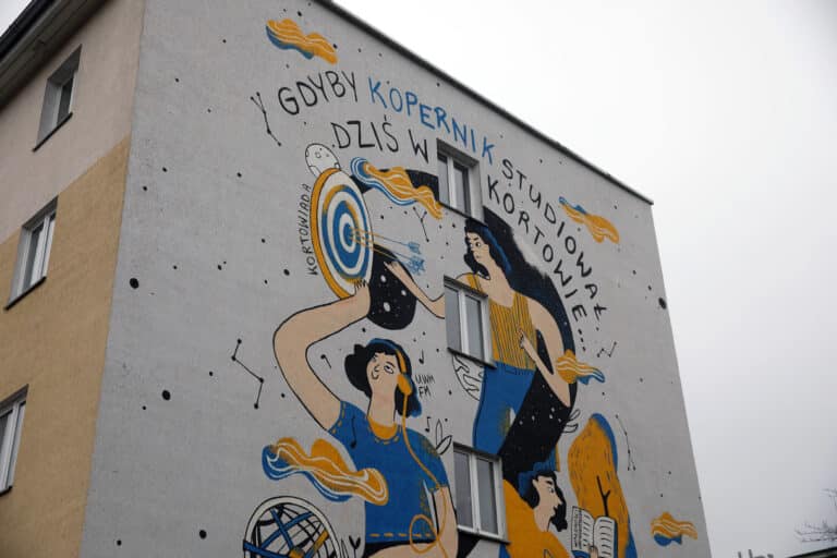 Mural w Kortowie z okazji 550 rocznicy urodzin Kopernika