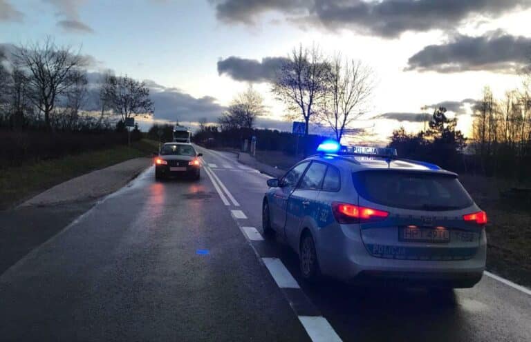 78-latka potrącona na przejściu dla pieszych na DK 51