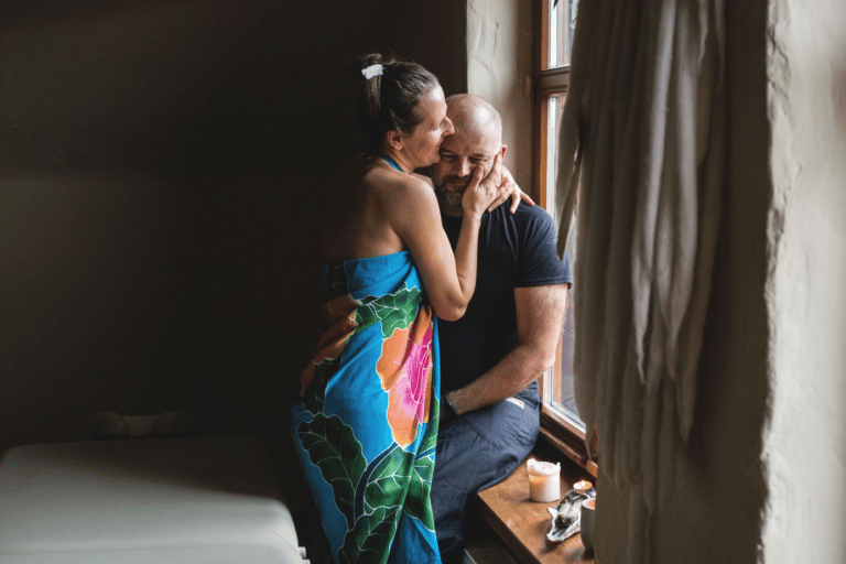 Uciekli z Warszawy i postawili wszystko na jedną kartę! Zakochali się w sztuce masażu