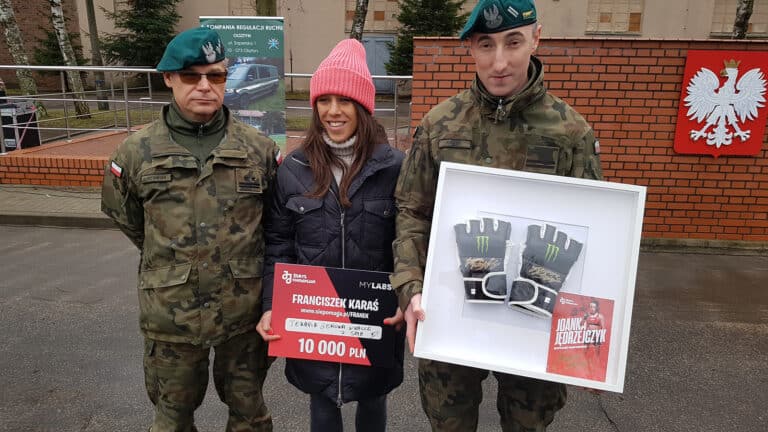 Joanna Jędrzejczyk z olsztyńskim wojskiem walczy o życie małego chłopca