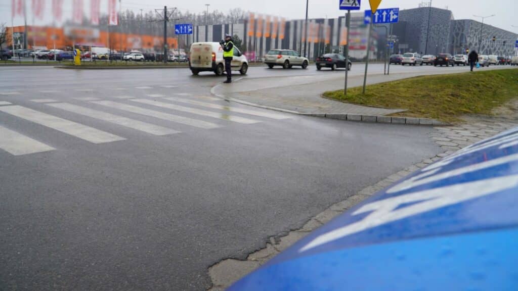 72 wykroczenia w jednym dniu! Policja przeprowadziła wzmożone działania na drogach Olsztyna ruch drogowy Olsztyn, Wiadomości
