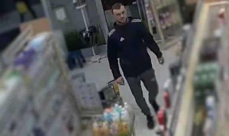 900 złotych strat w sklepie na terenie Olsztyna. Nagranie wideo bulwersuje