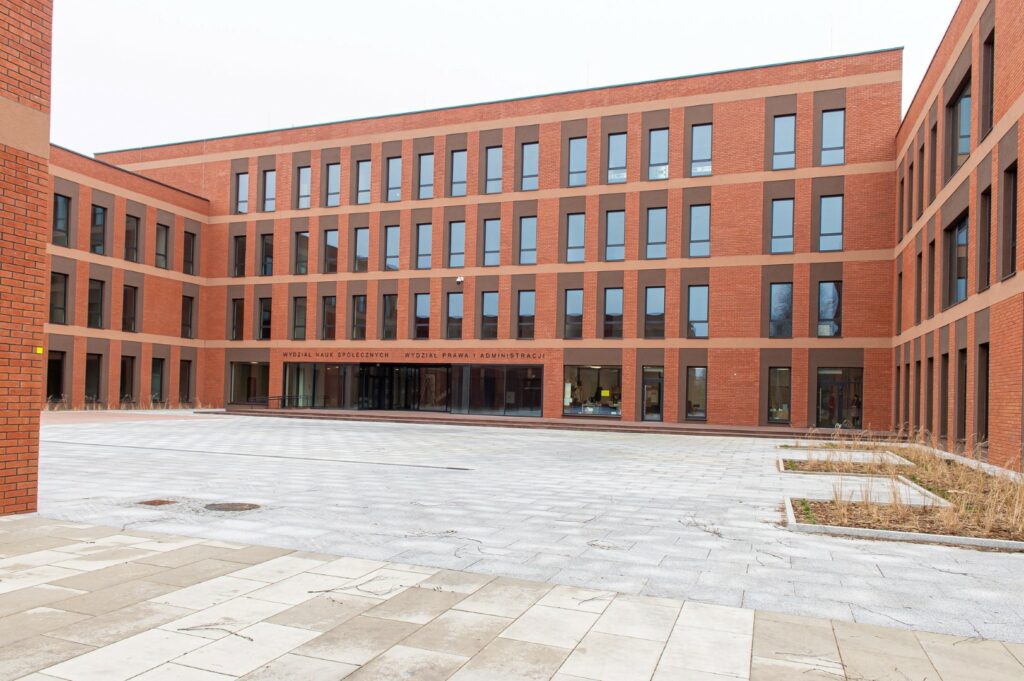 Nowy rok akademicki studenci UWM rozpoczną w nowym budynku nieruchomości Olsztyn, Wiadomości