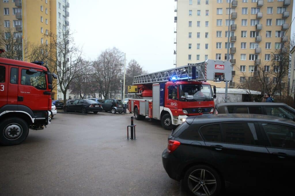 Dramatyczna akcja w jednym z wieżowców przy ulicy Żołnierskiej w Olsztynie próba samobójcza Olsztyn, Wiadomości