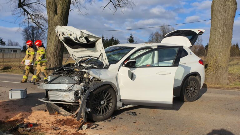 Dziecko, które podróżowało w foteliku, na szczęście nie odniosło obrażeń