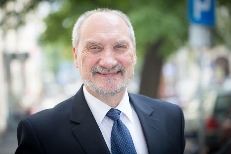 Antoni Macierewicz przyjedzie 1 kwietnia do Olsztyna