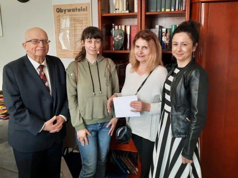 Walka o sprawiedliwość. Mecenas Obara pom&oacute;gł pokrzywdzonej Pani Hannie