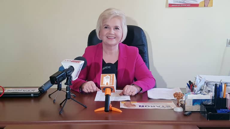 Lidia Staroń zwiększa pomoc prawną dla os&oacute;b w potrzebie
