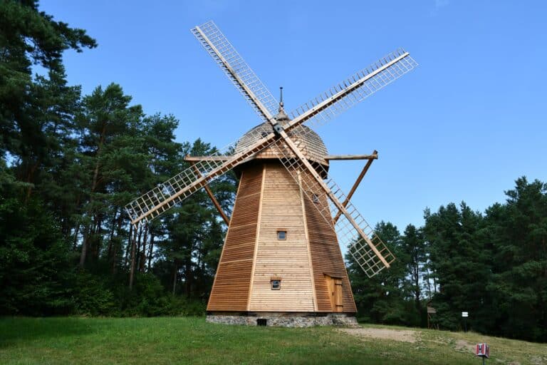 8 ciekawych miejsc na Warmii i Mazurach, kt&oacute;re warto odwiedzić w 2023 roku